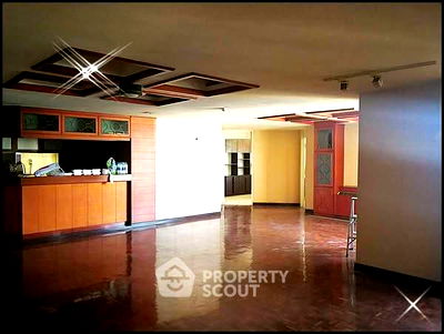 คอนโด BTS เอกมัย : คอนโด 4-ห้องนอน ที่ ไท ปิง ทาวเวอร์ส สุขุมวิท 63 ใกล้ ARL รามคำแหง (ID 2326579)