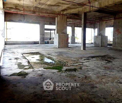 Condos for sale Surawong Road : 4-BR Condo at Baan Sathorn Chaopraya near BTS Krung Thon Buri (ID 2327243)