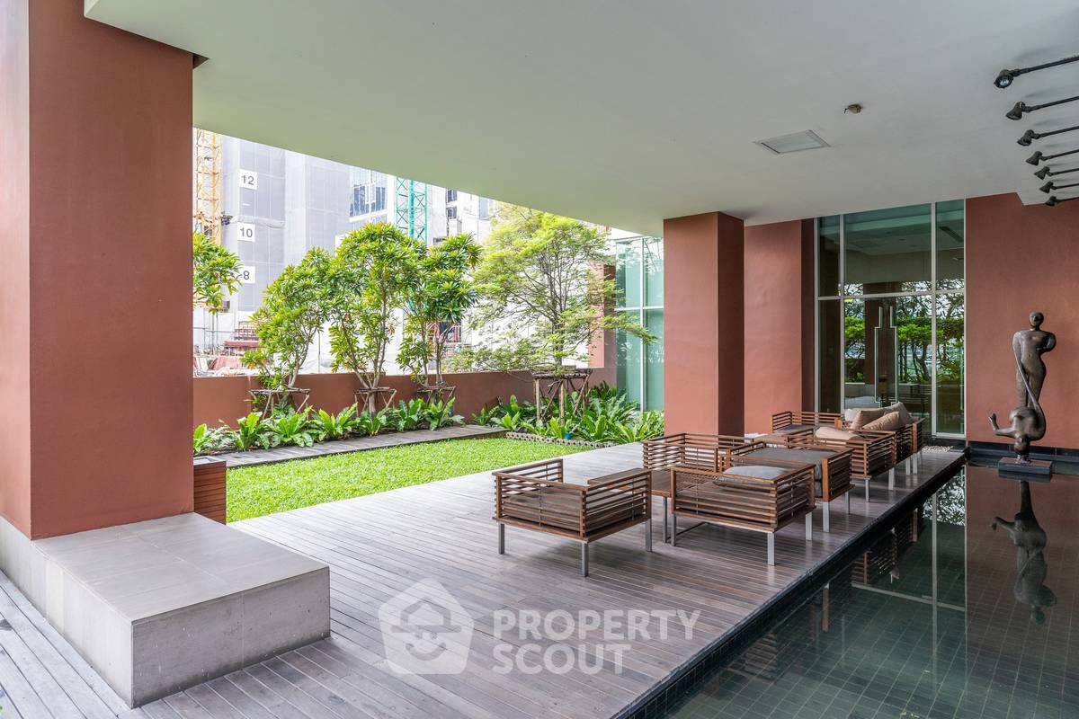 picture 3-BR Condo at Fullerton Sukhumvit near BTS Ekkamai (ID 2327178) - 20/23