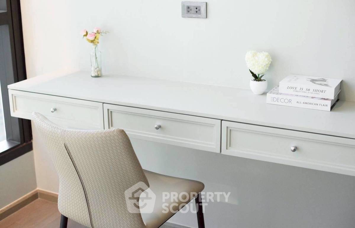 picture 3-BR Condo at Celes Asoke near MRT Sukhumvit (ID 2327347) - 6/13