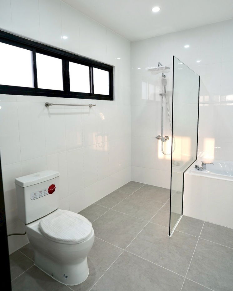 picture LTH13277 – House for Sale | Soi Bangna-Trad 39 | 250 sqm | 4 Beds 5 Baths | 8.5 MB  - 6/15