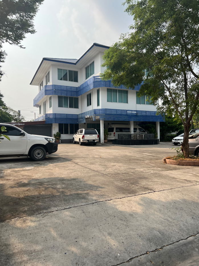 รูป ขายสำนักงานติวานนท์ ปากเกร็ด ทำเลดี ใกล้ทางด่วนศรีสมาน 0863377287 - รูปที่ 1/29