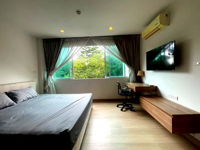 คอนโดให้เช่า : เช่า กรีนเลค คอนโด ศรีราชา ห้องสวยแถมเฟอร์ฯ ใกล้แหล่งชุมชน เดินทางสะดวก วิวธรรมชาติ บรรยากาศดีมาก