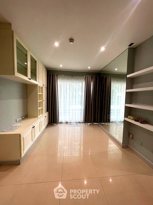 ขายคอนโด : คอนโด 1-ห้องนอน ที่ ไอวี่ รัชดา ใกล้ MRT สุทธิสาร (ID 2328184)