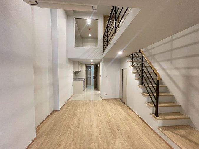 ขายดาวน์  2 ห้องนอน 1 ห้องน้ำ ตำแหน่ง B2 เพียง 11.1 ล้านบาท