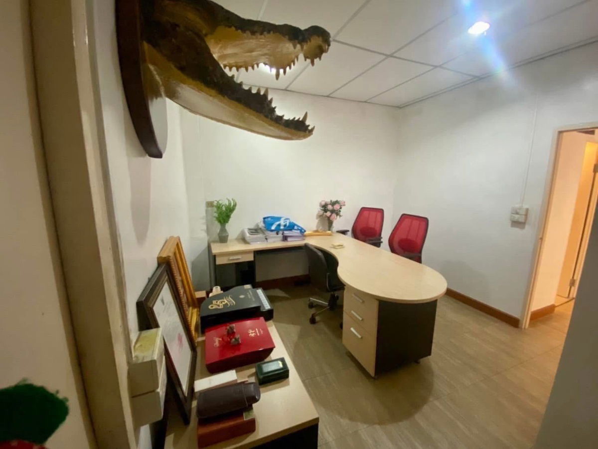 picture #R6667 🎉 290968 Home office for rent Sinthawi Ngam Charoen Village - 12/20