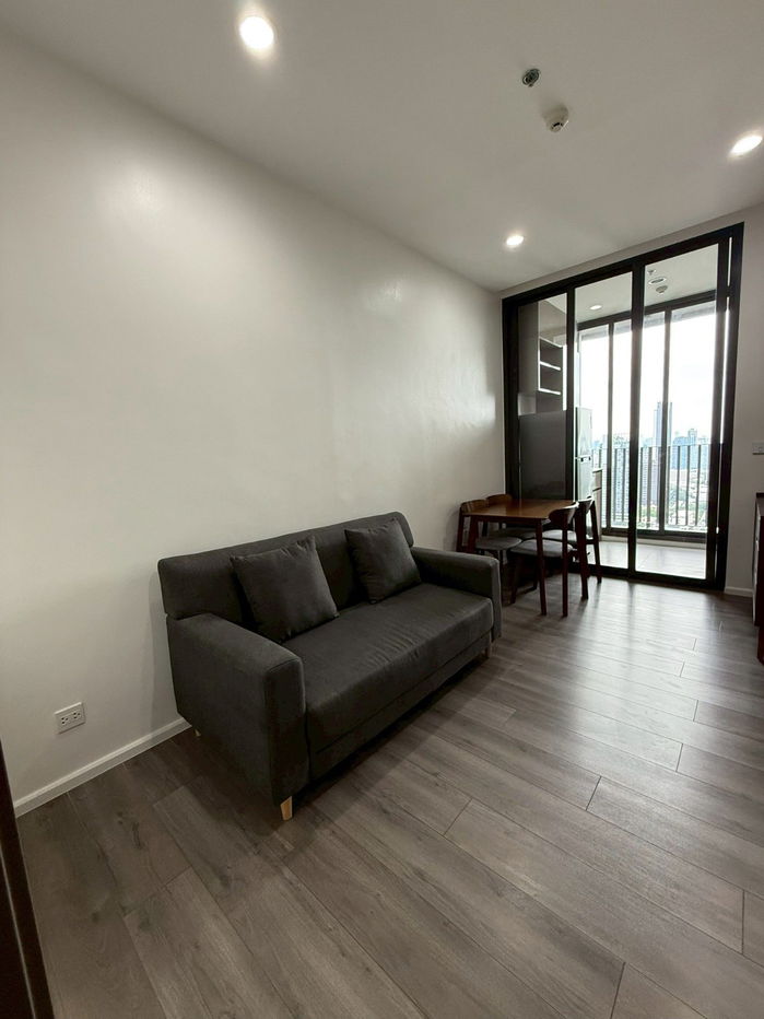 รูป For Rent: Whizdom Essence Sukhumvit, Close to True Digital Park ( BTS ปุณณวิถี)(Rt-01) - รูปที่ 2/10
