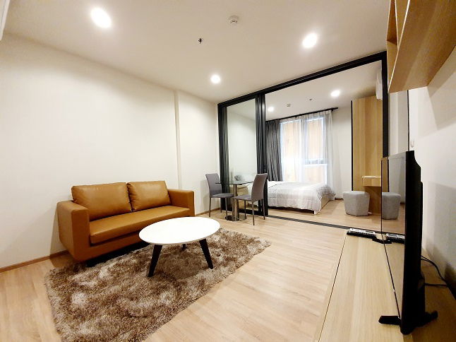 รูป 🔥Hot deal🔥 ให้เช่าถูก ห้องสวย ตกแต่งใหม่ ระเบียงหันทิศใต้ ห้องไม่ร้อน The Base Garden พระราม 9 - รูปที่ 2/12