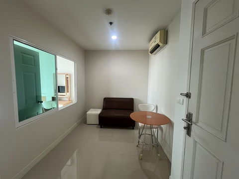 ติด MRT ห้วยขวาง !!ให้เช่า!! คอนโด Life @ รัชดา-ห้วยขวาง