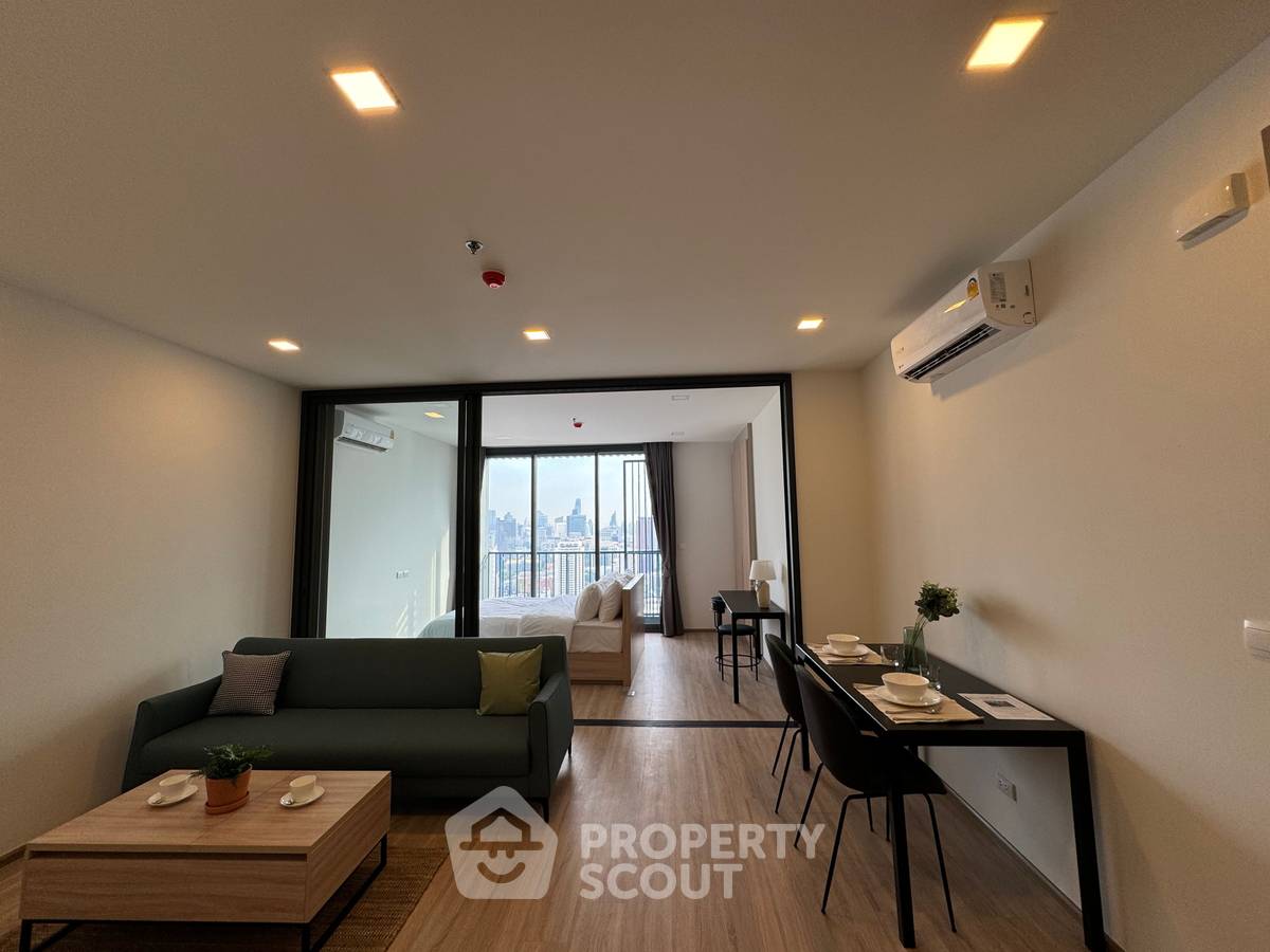 picture 33rd-Floor 1-BR Condo At XT Phayathai Near BTS Phaya Thai (ID 1837813) - 10/12