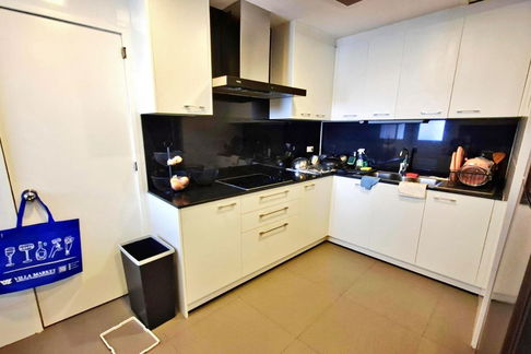 Pet Friendly 3 bedroom for Sale in President Park