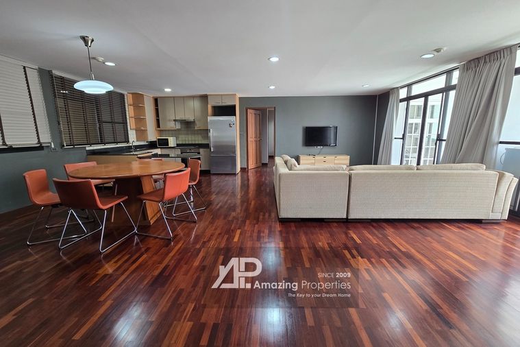 Good Deal! 3 bedroom Baan Chan Condominium Thonglor