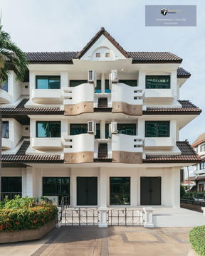 Regent 71 Place | ทาวน์เฮ้าส์ 3 ชั้น ติดเอกมัย ทองหล่อ เดินถึง BTS พระโขนง 毗邻 Ekkamai Thonglor 的三层联排别墅，步行即可到达 BTS Phra Khanong #2025092912087