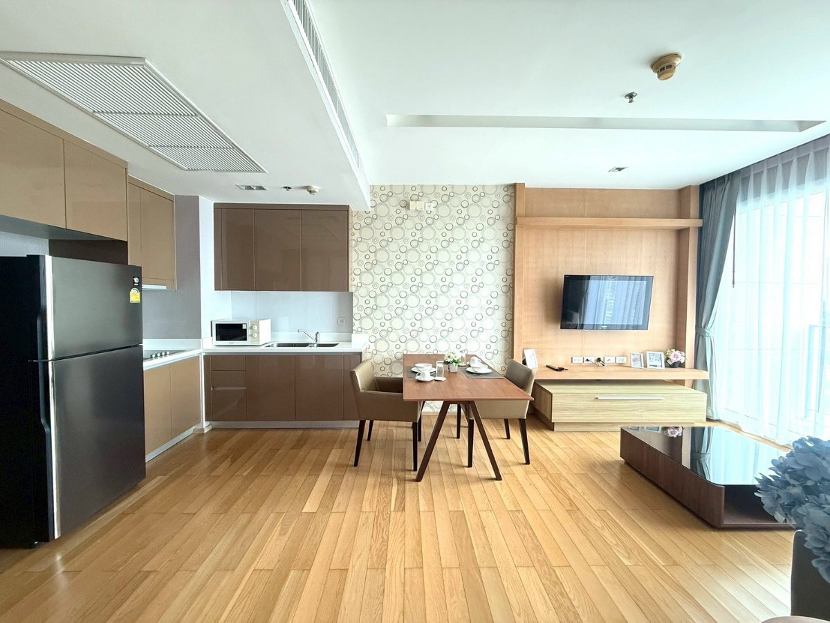 Newly Renovated Room | 2B2B ชั้นสูงวิวไม่บล็อค แต่งสวย เฟอร์ครบ พร้อมเข้าอยู่