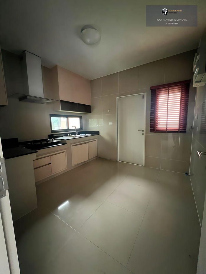 picture Burasiri Wongwaen-Onnut | Corner house #2025092912080 - 7/8