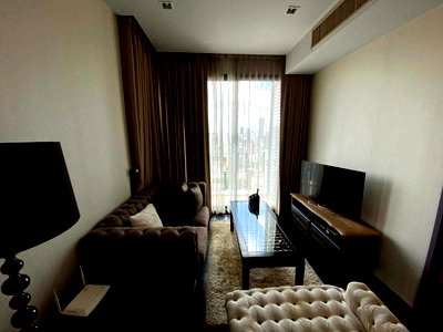 คอนโดให้เช่า : Newly Renovated | 2B2B ชั้นสูง 20+ แต่งสวย เฟอร์ครบพร้อมเข้าอยู่ 