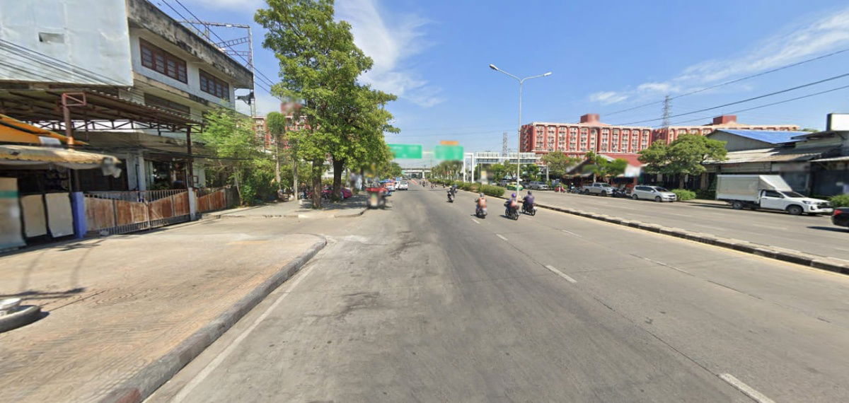 รูป ด่วน! ขายที่ดินเปล่า ติดถนนพัฒนาการ ใกล้ โฮมโปรพระราม 9 - รูปที่ 2/4