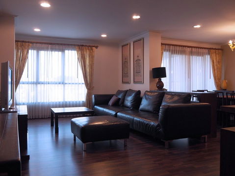 35K - 2 Beds 65.07 Sq.m. Good Location Close to BTS Saint Louis 300 m. & BTS Chong Nonsi 400 m.-Life@Sathorn 10