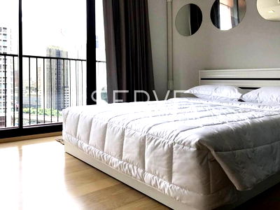 ขายคอนโด : Studio with Bathtub & Partition Fully furnished Good Location BTS Ari 150 m. / Condo For Rent & Sale-Noble Re:D