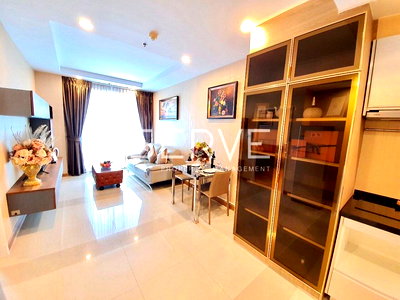 คอนโดให้เช่า : Cozy & Bright 1 Bed Unit For Rent Good Location Close To MRT   Thailand Cultural Centre Station  -Supalai Wellington