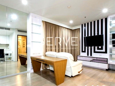 Condos for sale : 2 Beds with Bathtub High Fl. 10+ Good View Good Location BTS Ratchathewi 0 m./For Sale-Pyne by Sansiri