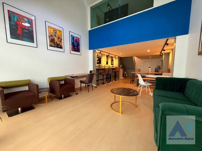 🔼🔽 AccomA 📩 Newly renovated Homeoffice 3.5 story - Next to Sirinrat & Monarom Building