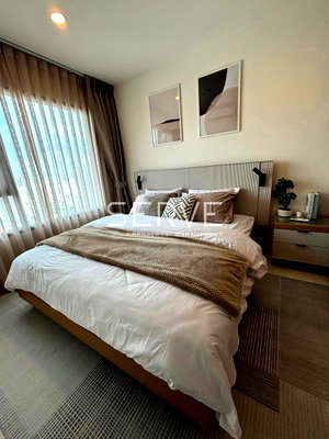 Condos for rent : Condo For Rent Life Asoke Good Location Next to MRT Phetchaburi 130 m. & Arl Makkasan 20 m.-Life Asoke