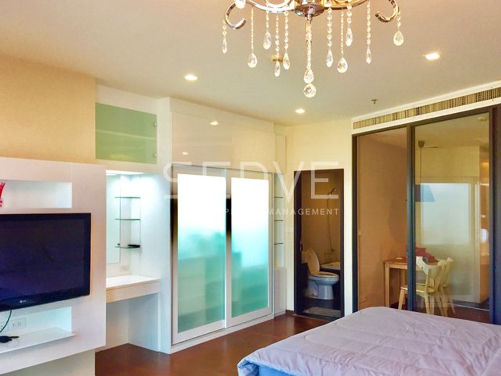 รูป Studio with Partition // Cozy & Homey Style Good Location Close To BTS Thong Lo-Noble Remix - รูปที่ 4/7