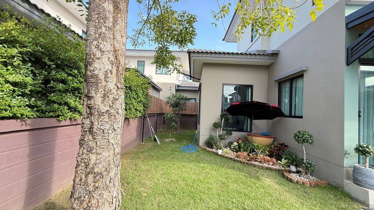picture Casa Ville Pracha Uthit 90  Single-family home for sale in a prime location. - 7/7