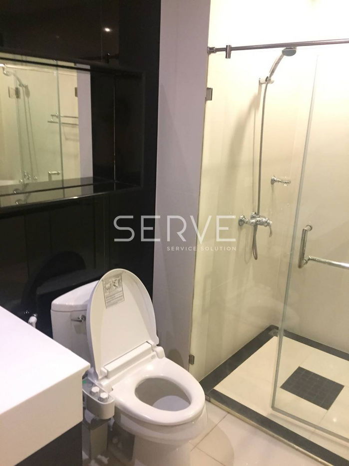 รูป Nice Room 2 Beds with Bathtub on High Fl.15+ Good Location Close to BTS Chit Lom / Condo For Rent -The Address Chidlom - รูปที่ 12/13