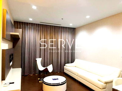 ขายคอนโด : Hot Deal & Nice Room 13.9MB!! - 2 Beds with Bathtub Corner Unit MRT Thailand Cultural Centre 220 m.-IVY Ampio