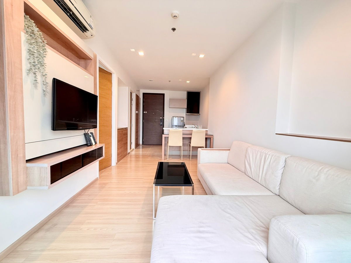 picture Ready to move in❗️ 𝐑𝐡𝐲𝐭𝐡𝐦 𝐏𝐡𝐚𝐡𝐨𝐥-𝐀𝐫𝐢 ✨ Floor 39 Size 46 Sq.m. Near BTS-Ari - 1/17