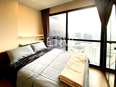 ขายคอนโด : 247K/sqm.! - Studio Super High Fl. 45+ Best View & Good Location MRT Sam Yan 180 m. / For Sale-Ashton Chula Silom