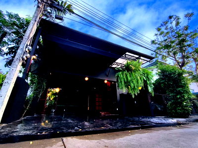 บ้านเดี่ยวให้เช่า : 🏡ให้เช่าบ้านเดี่ยว 2 ชั้นหลังมุม Noble geo วัชรพล 3 ห้องนอน 3 ห้องน้ำ ขนาดใหญ่จอดรถได้ 4-7 คัน อุปกรณ์อำนวยความสะดวก