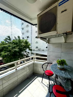 คอนโด วิทยาลัยเทคนิคสัตหีบ :  สมพงศ์ คอนโดเทล – 1 ห้องนอน (โควตาต่างชาติ)