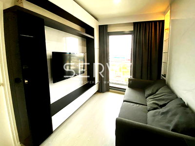 Condos for sale : Modren Style 1 Bed Unit with Enclosed Kitchen Condo Next to MRT Huai Khwang 120 m.  For Sale-Centric Ratchada Huai Khwang