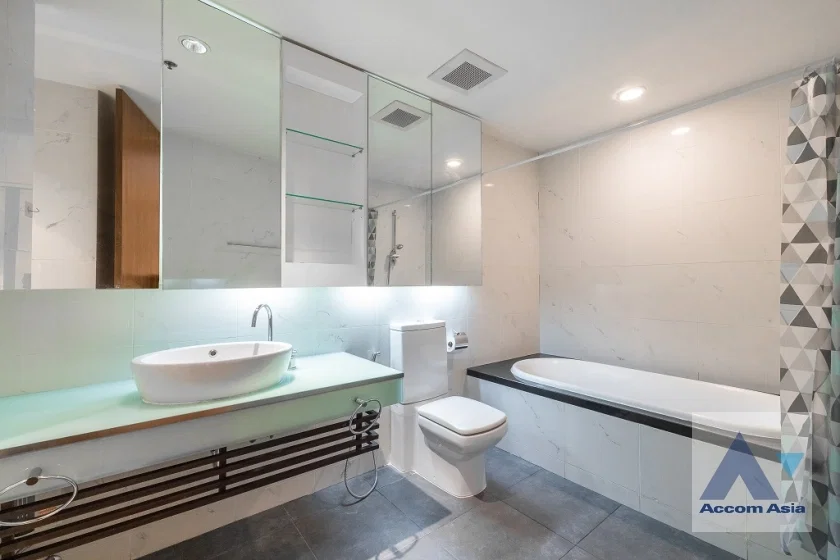 รูป 🔼🔽 AccomA 📩 Pet friendly,Fully Furnished 1 BR Condominium @The Legend Saladaeng (AA32985) - รูปที่ 14/16