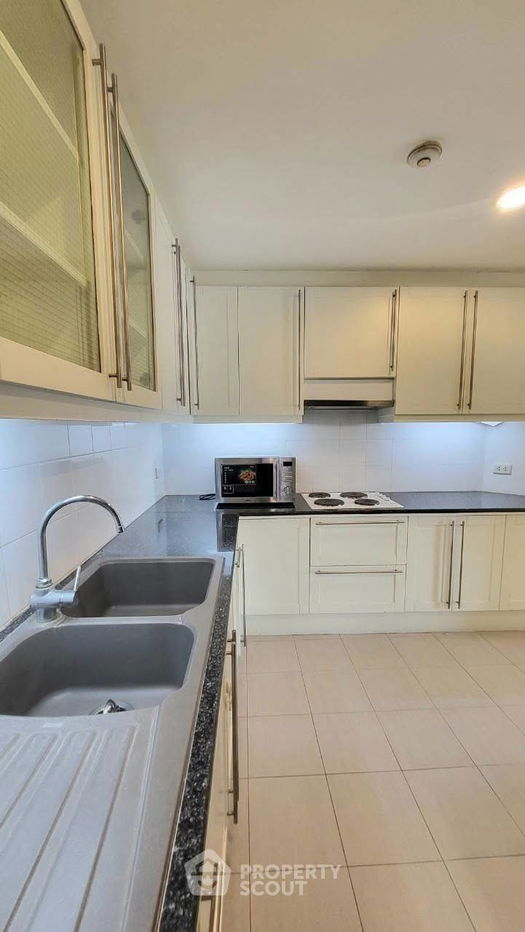 picture 2-BR Condo at Bangkok Garden in Chong Nonsi (ID 2329685) - 19/22