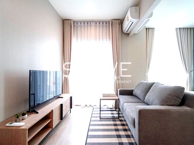 Condos for rent : Homey Style Studio Large Room Unit in Ratchada Area Next to MRT Thailand Cultural Centre 80 m.-Noble Revolve Ratchada 2