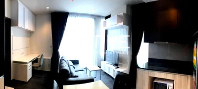 Condos for rent : 1 Bed 1 Bath Large Room Good Location BTS Asok 250 m. & MRT Sukhumvit 200 m. / For Rent-Edge Sukhumvit 23
