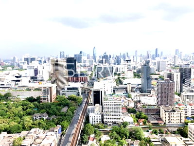 ขายคอนโด : 46.4 MB!- 3 Beds with Bathtub 121.75 sq.m. High Fl. 40+ Good View Good Location BTS Ratchathewi 0 m.-Pyne by Sansiri