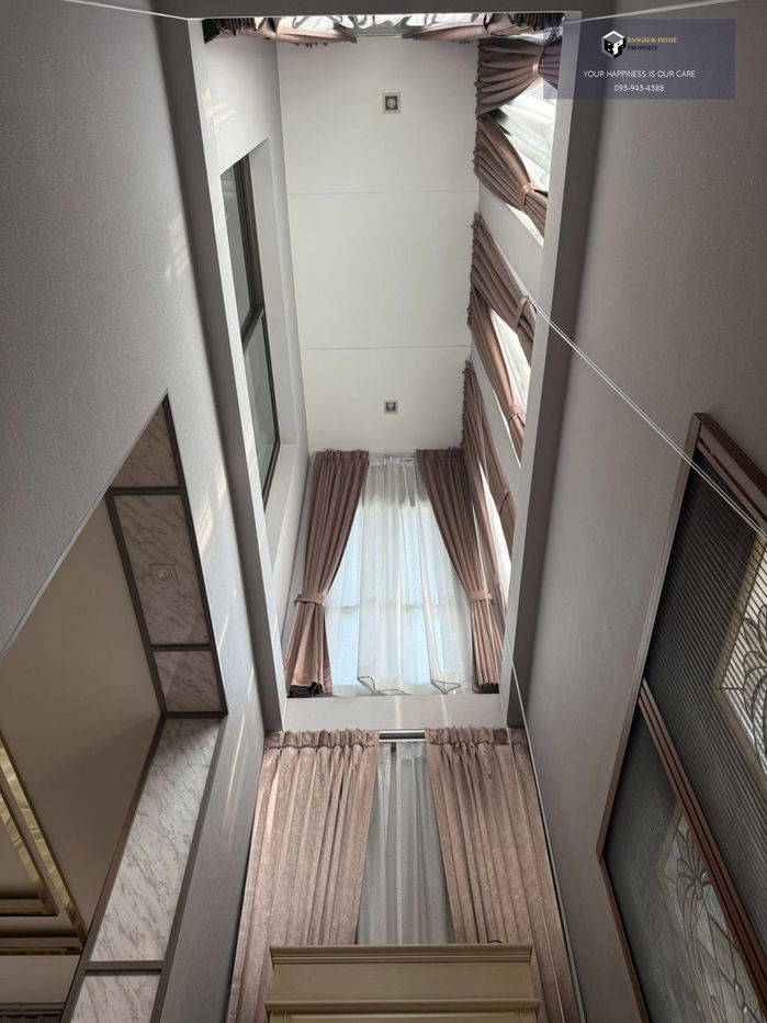 รูป Grand Bangkok Boulevard Srinakarin | บ้านติดกับ club house 🏡🏘️ 房子紧邻会所 #2025093012111 - รูปที่ 7/15