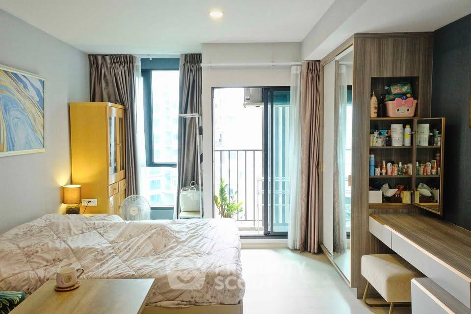 picture 1-BR Condo At Knightsbridge Phaholyothin Interchange (ID 2329847) - 5/15