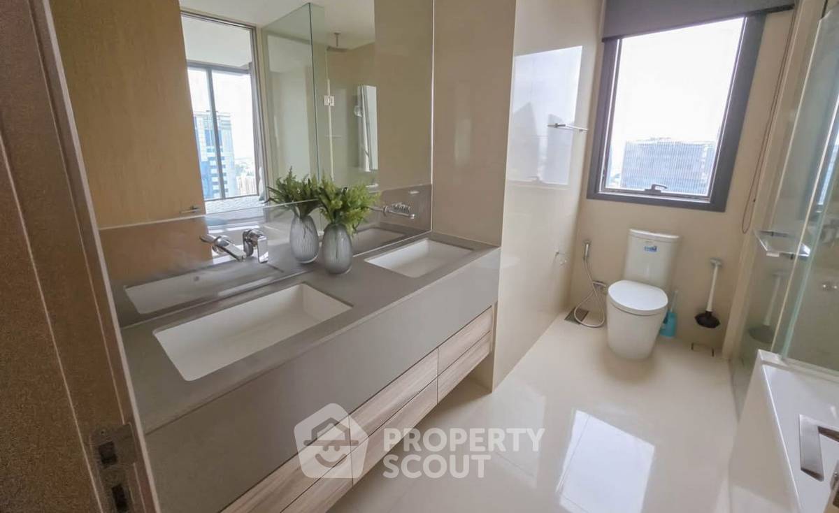 รูป คอนโด 2-ห้องนอน ที่ ดิ เอส อโศก ใกล้ MRT สุขุมวิท (ID 2328544) - รูปที่ 8/17