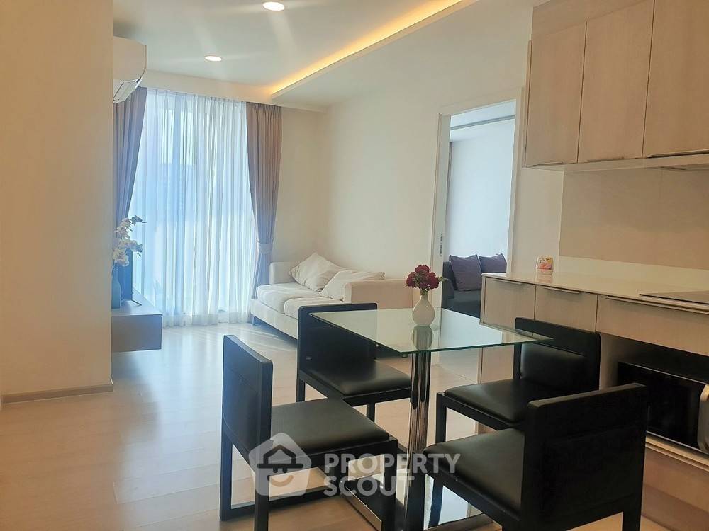 รูป คอนโด 2-ห้องนอน ที่ วีธารา สุขุมวิท 36 ใกล้ BTS ทองหล่อ (ID 384921) - รูปที่ 1/12