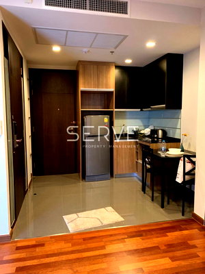 ขายคอนโด : 1 Bed 1 Bath Nice Room Good Location Close to BTS Ratchathewi 350 m. and Siam Paragon / For Sale-Wish Signature Midtown Siam