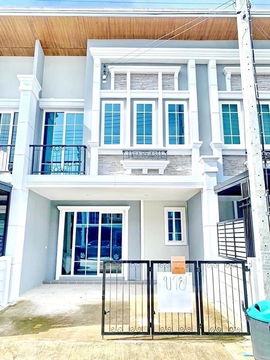 Selling at a loss, townhouse, new house, Golden Town Village 3, Bangna-Suan Luang