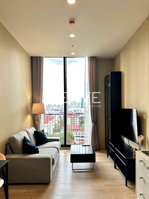 Condos for sale : Hot Price !! 1 Bed High Fl. 10+ New Condo Good Location Close to BTS Asok & MRT Sukhumvit 550 m.-Noble BE19