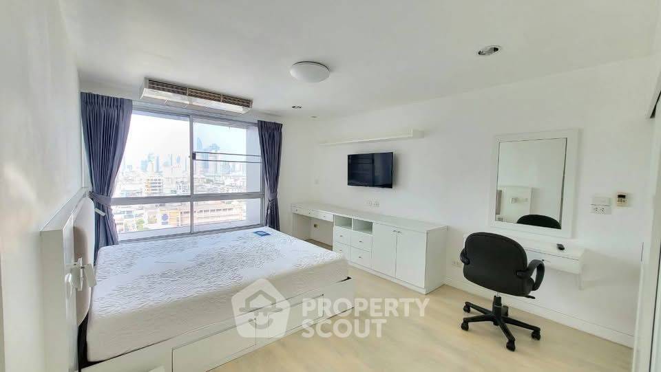 picture 2-BR Condo at Bangkok Garden in Chong Nonsi (ID 2329685) - 7/22