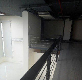 รูป The Emporio Place Office For Rent - รูปที่ 11/17